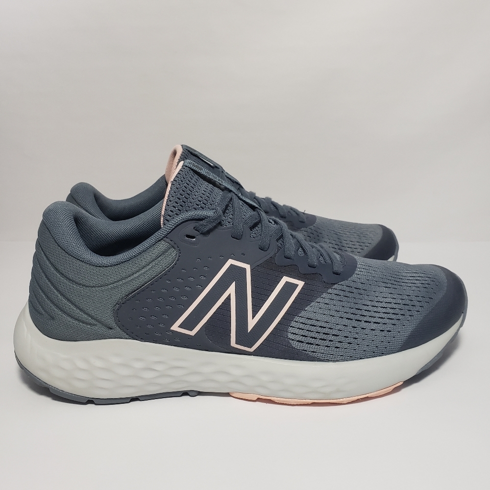 New Balance 520 V7 Women's Size 11 W520LP7 Gray Running Shoes Sneakers - Picture 3 of 10